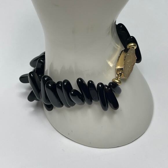 Plunder bracelet black beads in gold tone setting stretch style costume jewelry - Picture 2 of 12
